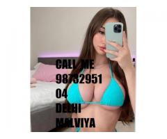 Call Girls In  Naveen Shahdara 98732╰┈➤ 95104 Delhi Escorts